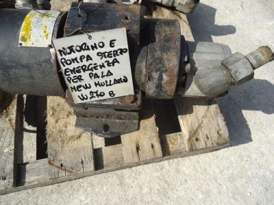 Electrobomba de dirección de emergencia para New Holland W270B vendida por OLM 90 Srl