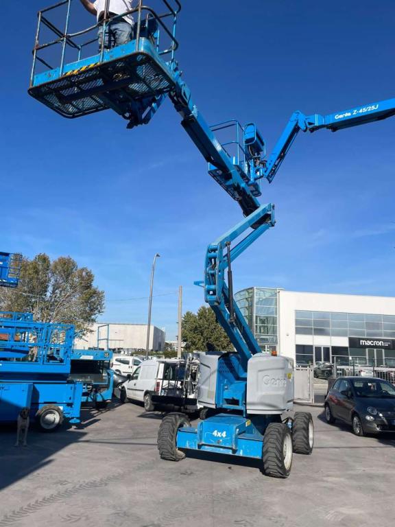 Genie Z45/25J RT Foto 23