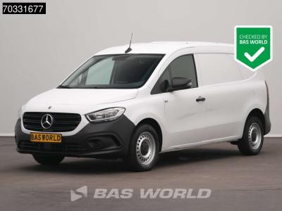 Mercedes-Benz 112 CDI L2H1 LED Airco Camera Cruise Parkeersensoren Euro6 L2 A/C Cruise control vendida por BAS World B.V.