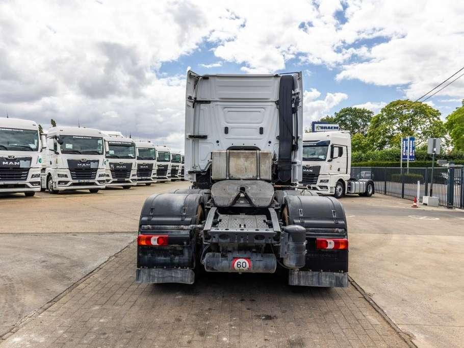 Mercedes-Benz ACTROS 2646 LS + HYDR. Foto 4