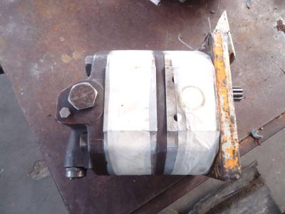 Bomba hidráulica para Fiat Allis FL10 - REVISIONATA vendida por OLM 90 Srl