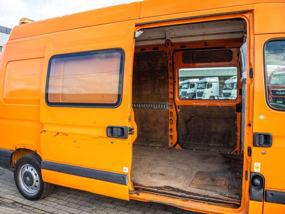 Renault MASTER 2.5 DCI Foto 8