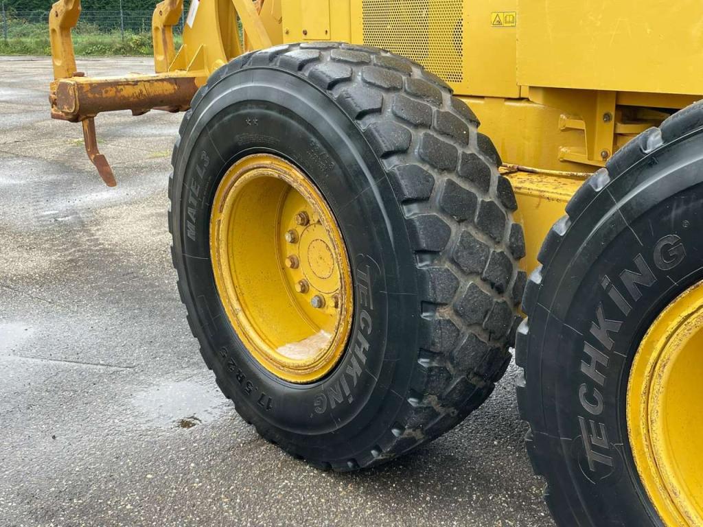Caterpillar 140K Foto 15