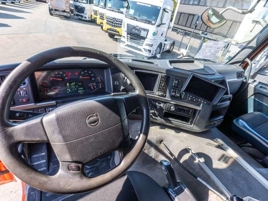 Volvo FMX 370+STETTER Foto 17