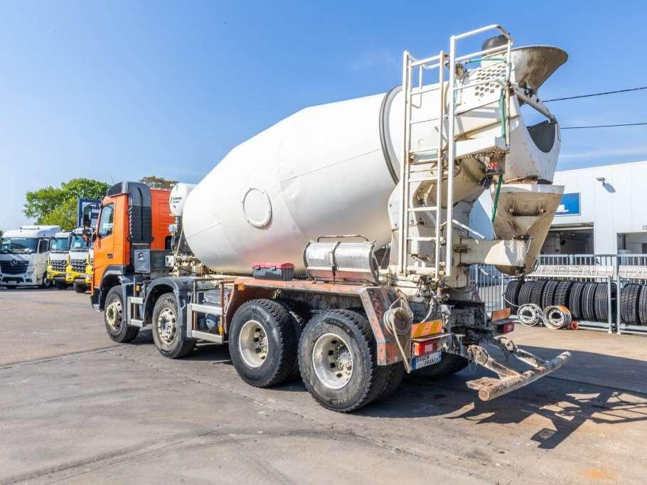 Volvo FMX 370+STETTER Foto 6