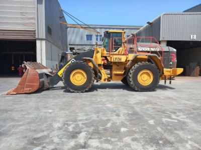 Volvo L350H (EXW - Abu Dhabi) vendida por Aertssen Trading