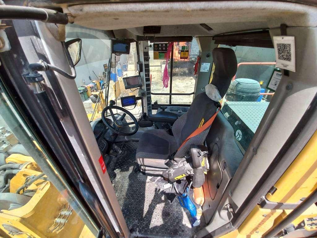 Volvo L350H (EXW - Abu Dhabi) Foto 19