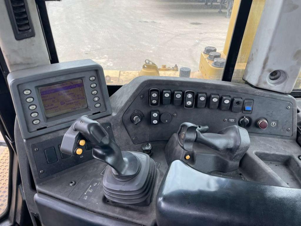 Caterpillar D8T - 2021 Rebuild CE / EPA Foto 22