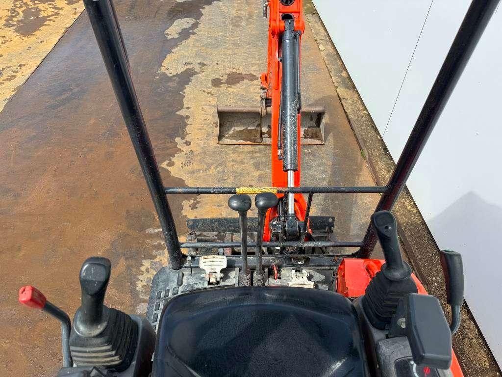 Kubota U17-3 - Hydr. Undercarriage / Hammer Lines Foto 8