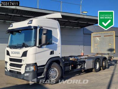 Scania P500 6X2 2500kg Ladebordwand Lift+Steering axle BDF Automatic Full Air vendida por BAS World B.V.
