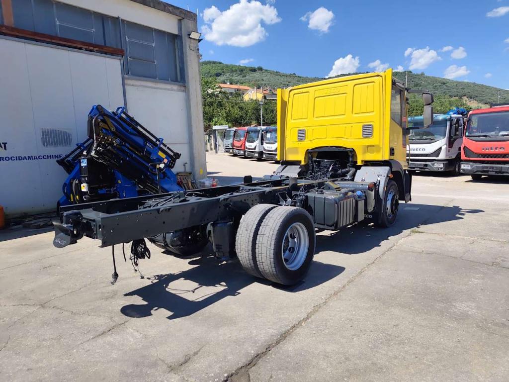 Iveco EUROCARGO 120E28P Foto 11