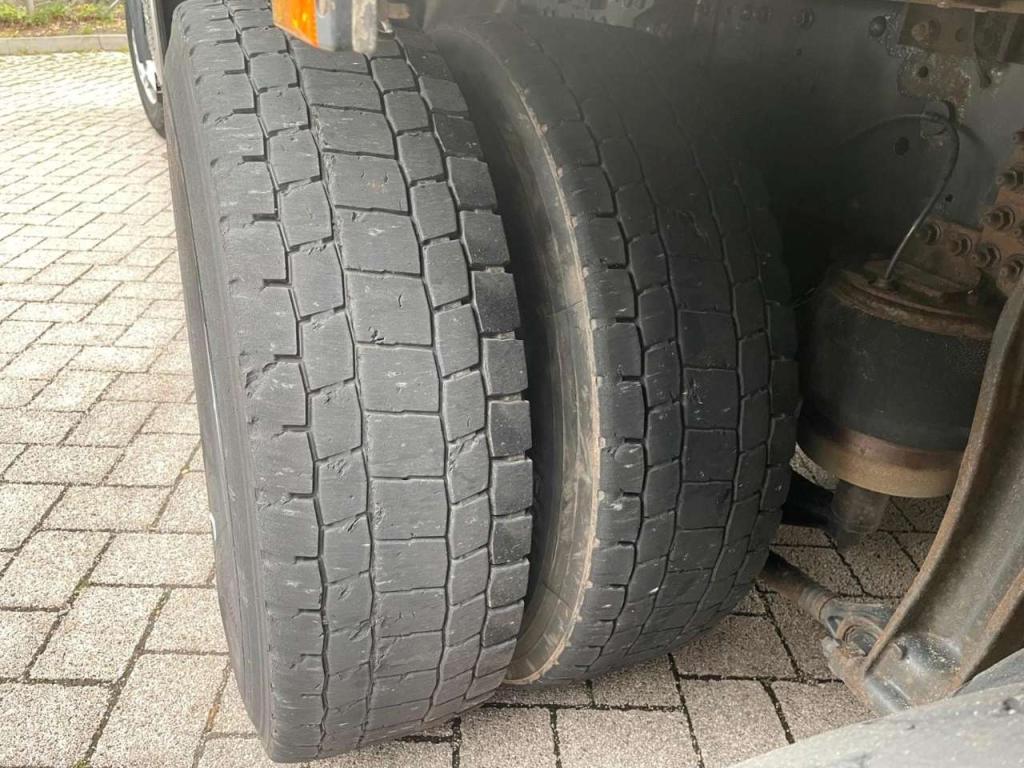 Iveco TRAKKER 260T45/P Foto 4