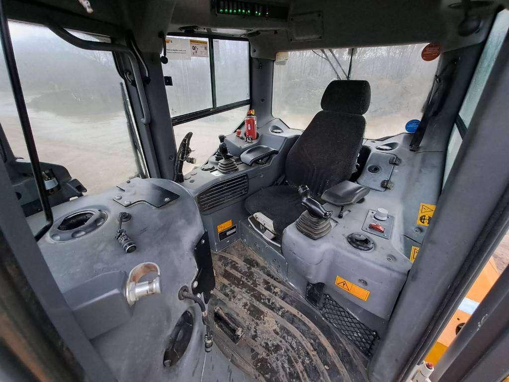 Liebherr PR 736 LGP Foto 18