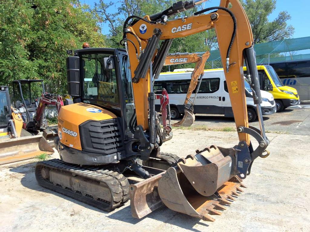 Case CX45D TRIPLICE Foto 2