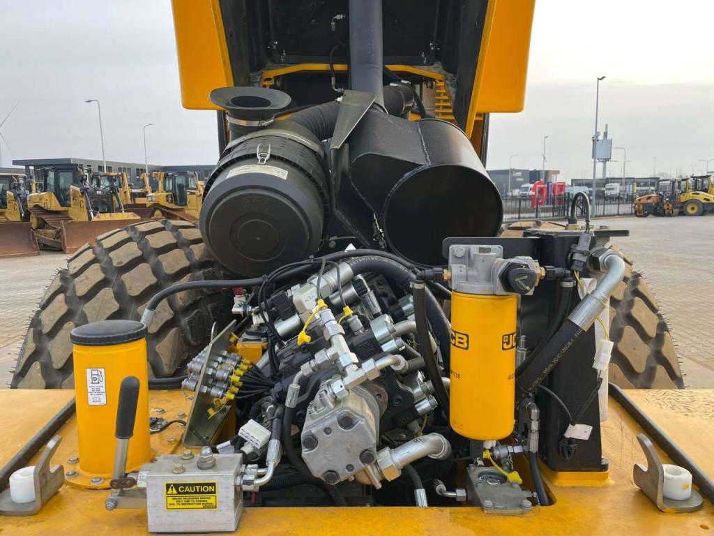 JCB VM166D (15.5t) Foto 26