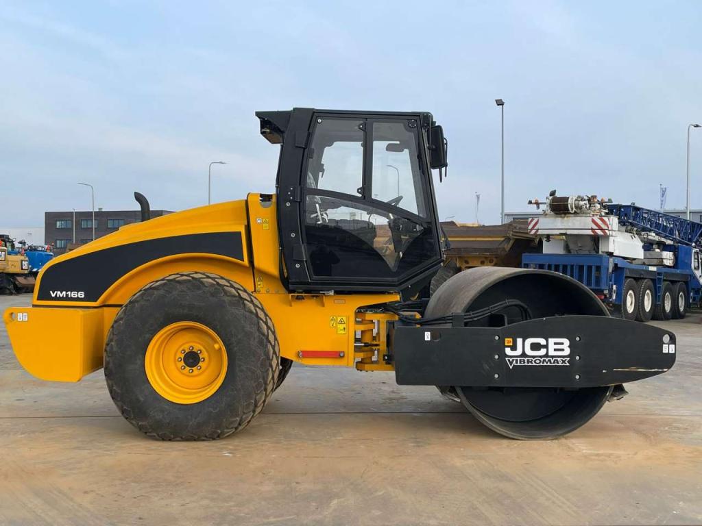 JCB VM166D (15.5t) Foto 6