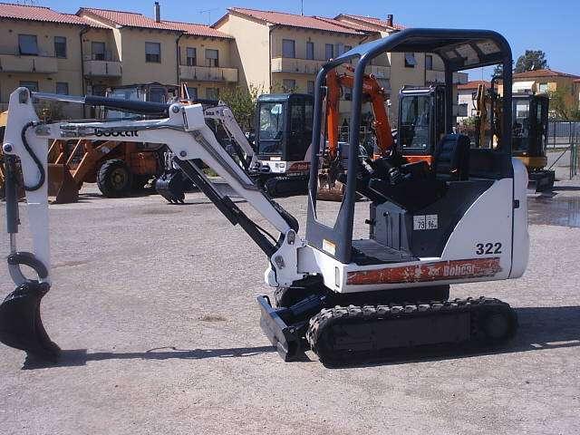 Bobcat 322 Foto 1