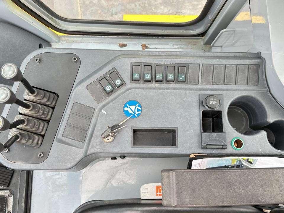 Hyundai 80D-7E Foto 18