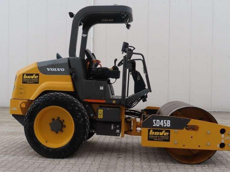 Volvo SD45B Foto 1