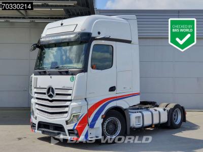 Mercedes-Benz Actros 1848 Actros 4X2 GigaSpace Mega 2x Tanks ACC Navi Standklima vendida por BAS World B.V.