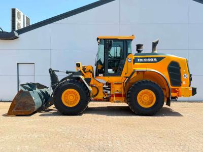 Hyundai HL940A - Weight System / Automatic Greasing Foto 1