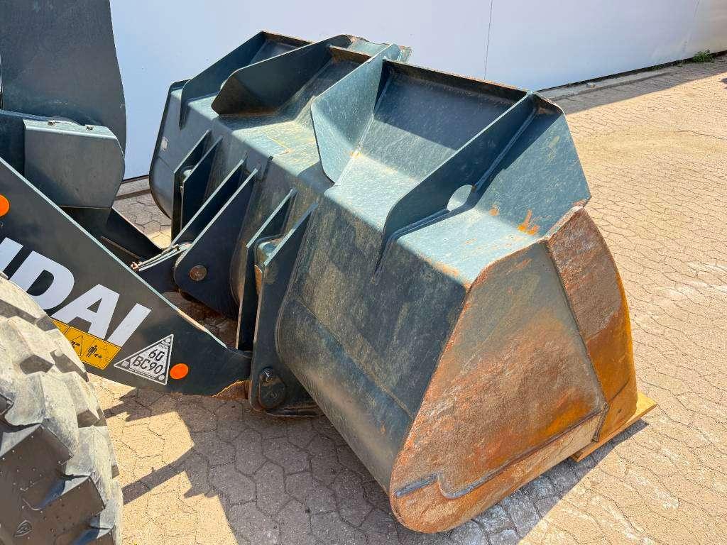 Hyundai HL940A - Weight System / Automatic Greasing Foto 19