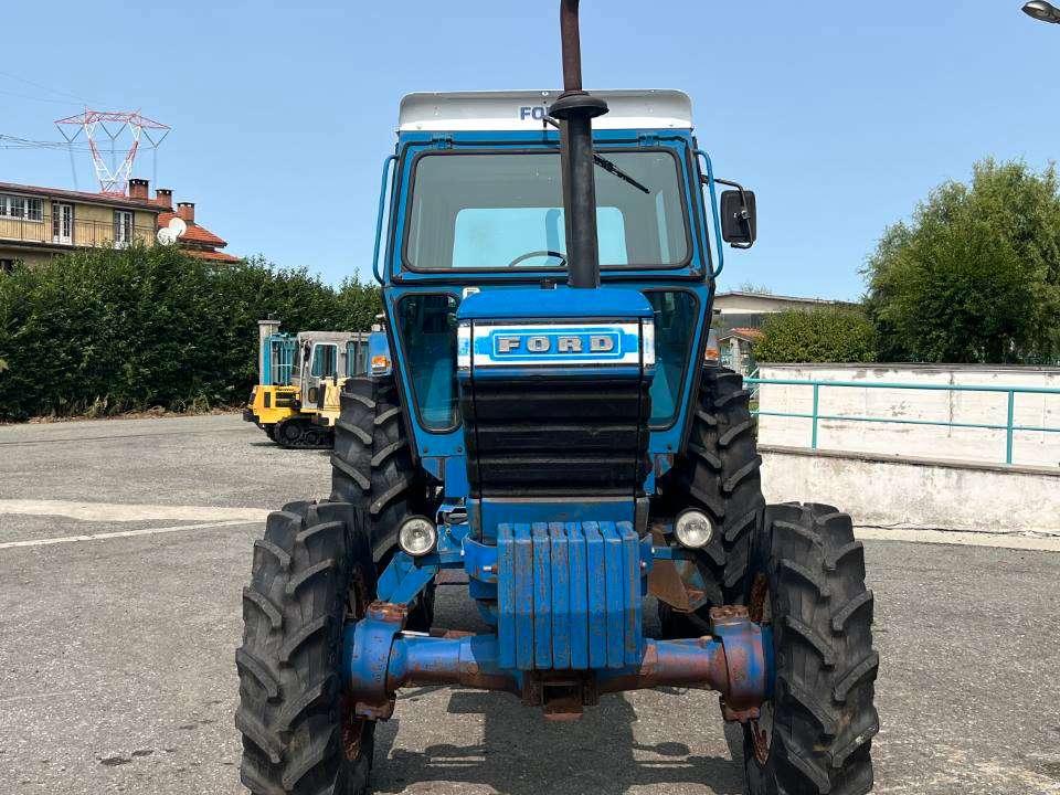 Ford 7700 4X4 Foto 15