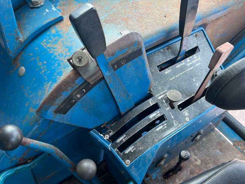 Ford 7700 4X4 Foto 7