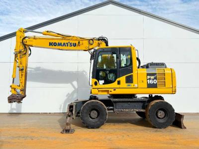 Komatsu PW160-8 - Triple Boom / Blade / Hammer Lines vendida por Boss Machinery