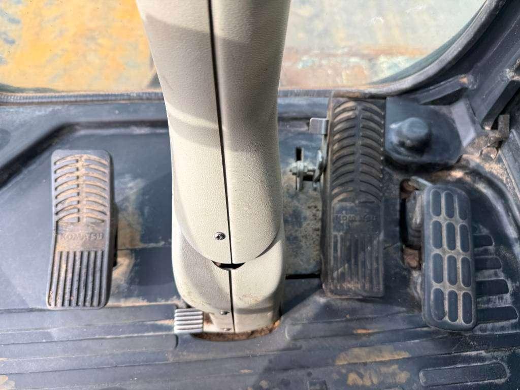Komatsu PW160-8 - Triple Boom / Blade / Hammer Lines Foto 12