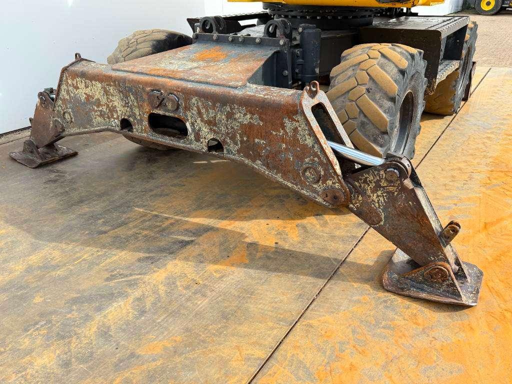 Komatsu PW160-8 - Triple Boom / Blade / Hammer Lines Foto 23