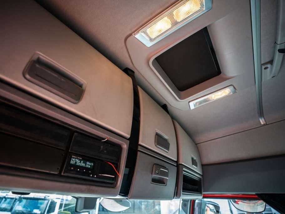 Renault C520-6x4 + HYDR. + INTARDER Foto 18
