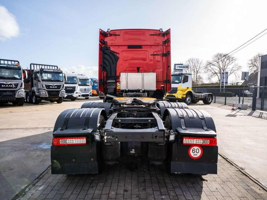 Renault C520-6x4 + HYDR. + INTARDER Foto 5
