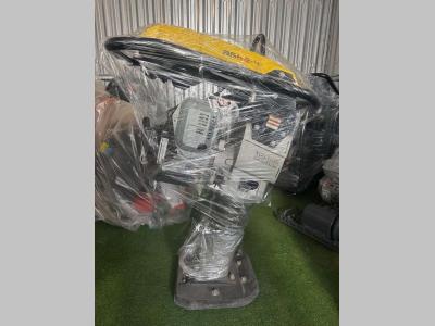 Wacker Neuson BS 62-4 vendida por B.D. Commerciale Srl
