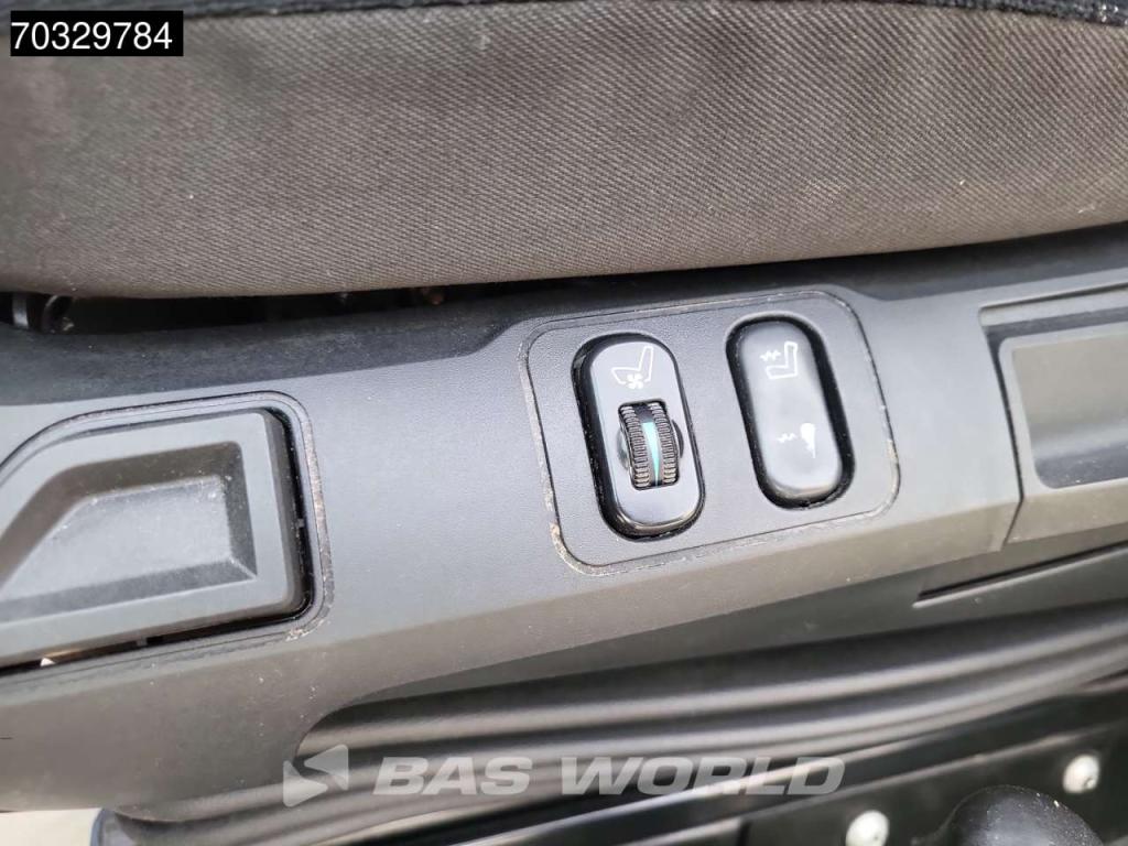 Mercedes-Benz Actros 1846 4X2 ClassicSpace Retarder Hydraulik ACC Navi Foto 29
