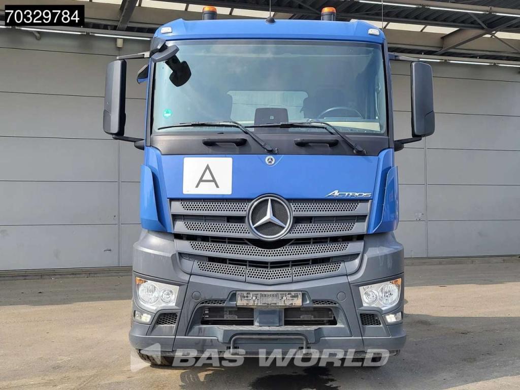Mercedes-Benz Actros 1846 4X2 ClassicSpace Retarder Hydraulik ACC Navi Foto 7