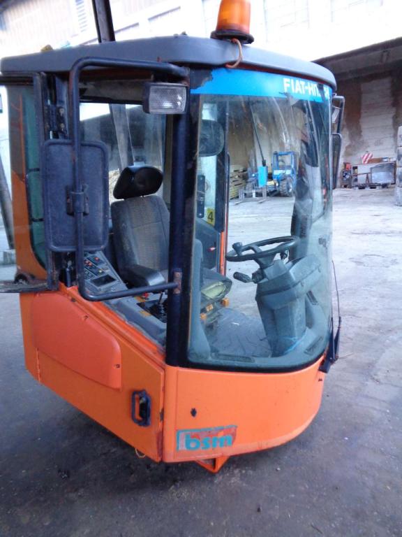 Cabina para Fiat Hitachi W 170 Foto 1