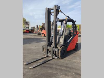 Linde H35D-02 vendida por Uni.Trucks Srl