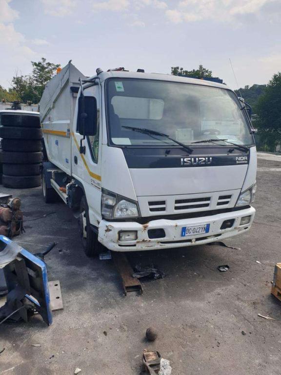 Isuzu NQR 15075 Foto 4