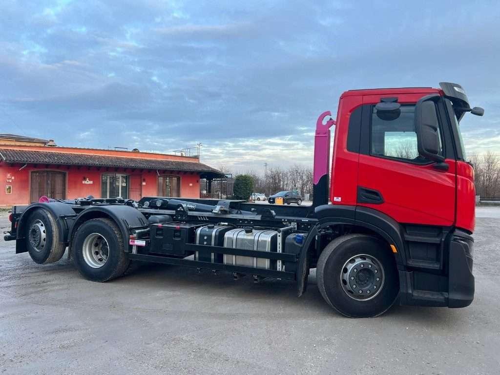 Iveco X-WAY AD260 SCARRABILE Foto 5
