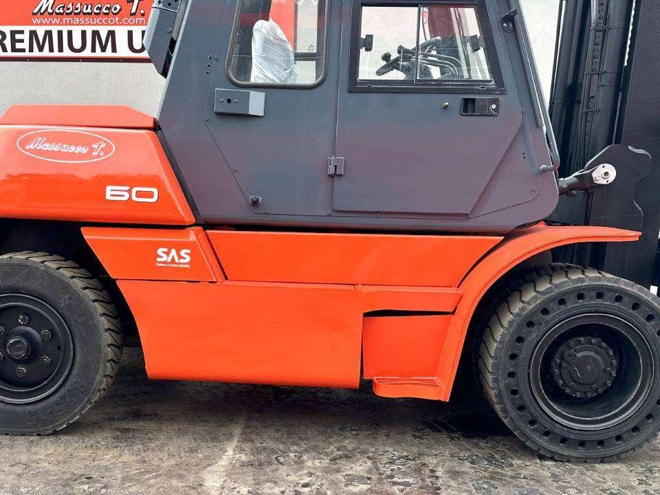 Toyota 50-5FD60 Foto 4