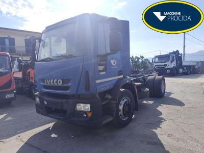 Iveco EUROCARGO CUBE 190EL28 vendida por Procida Macchine S.r.l.