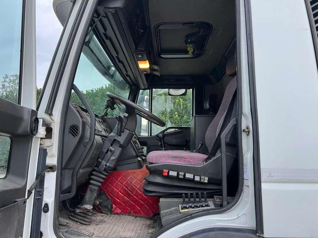 Iveco 260E43 EUROTECH SCARRABILE Foto 13