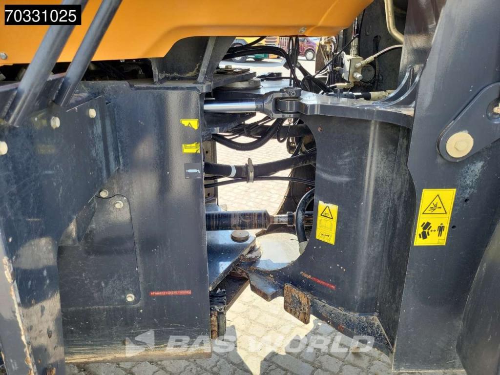 Case 821 G Foto 17