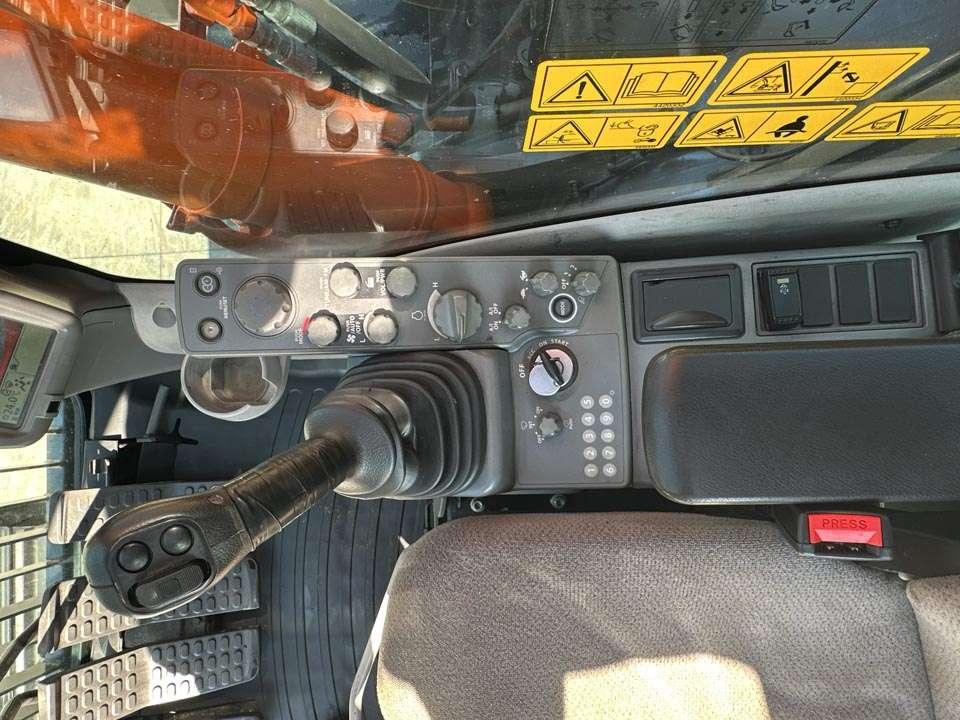 Hitachi ZX350LCNT-6 Foto 18