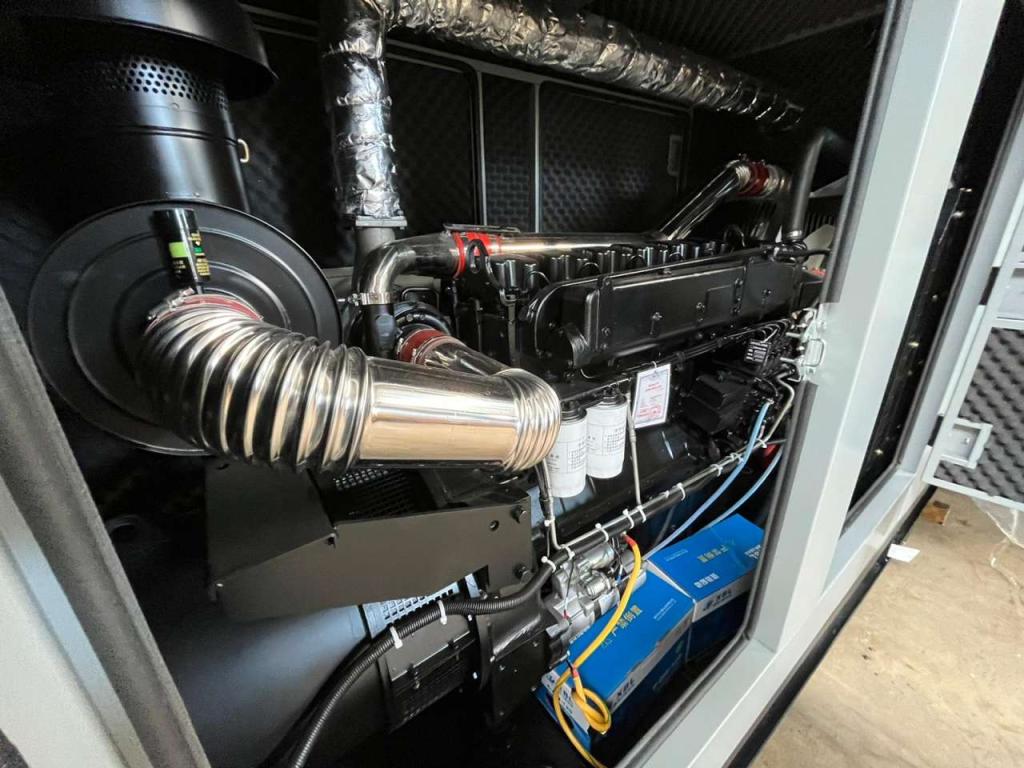 Giga Power LT-W250GF 312.5KVA silent set Foto 10