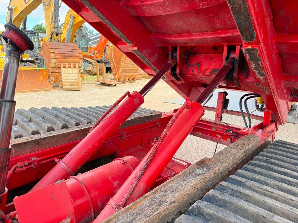 Mitsubishi LD700 - Dutch Machine / Pressurised Cabin Foto 16