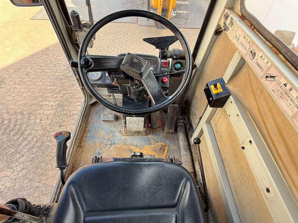 Mitsubishi LD700 - Dutch Machine / Pressurised Cabin Foto 6