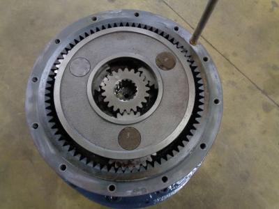 Reductor de giro para Hitachi Zx 280-3 vendida por PRV Ricambi Srl