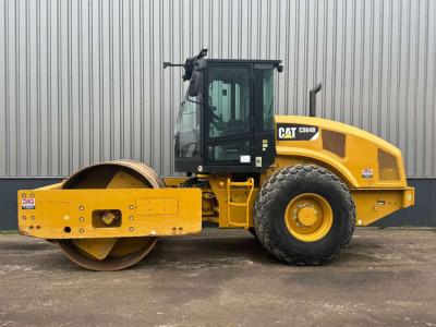 Caterpillar CS64B vendida por Big Machinery
